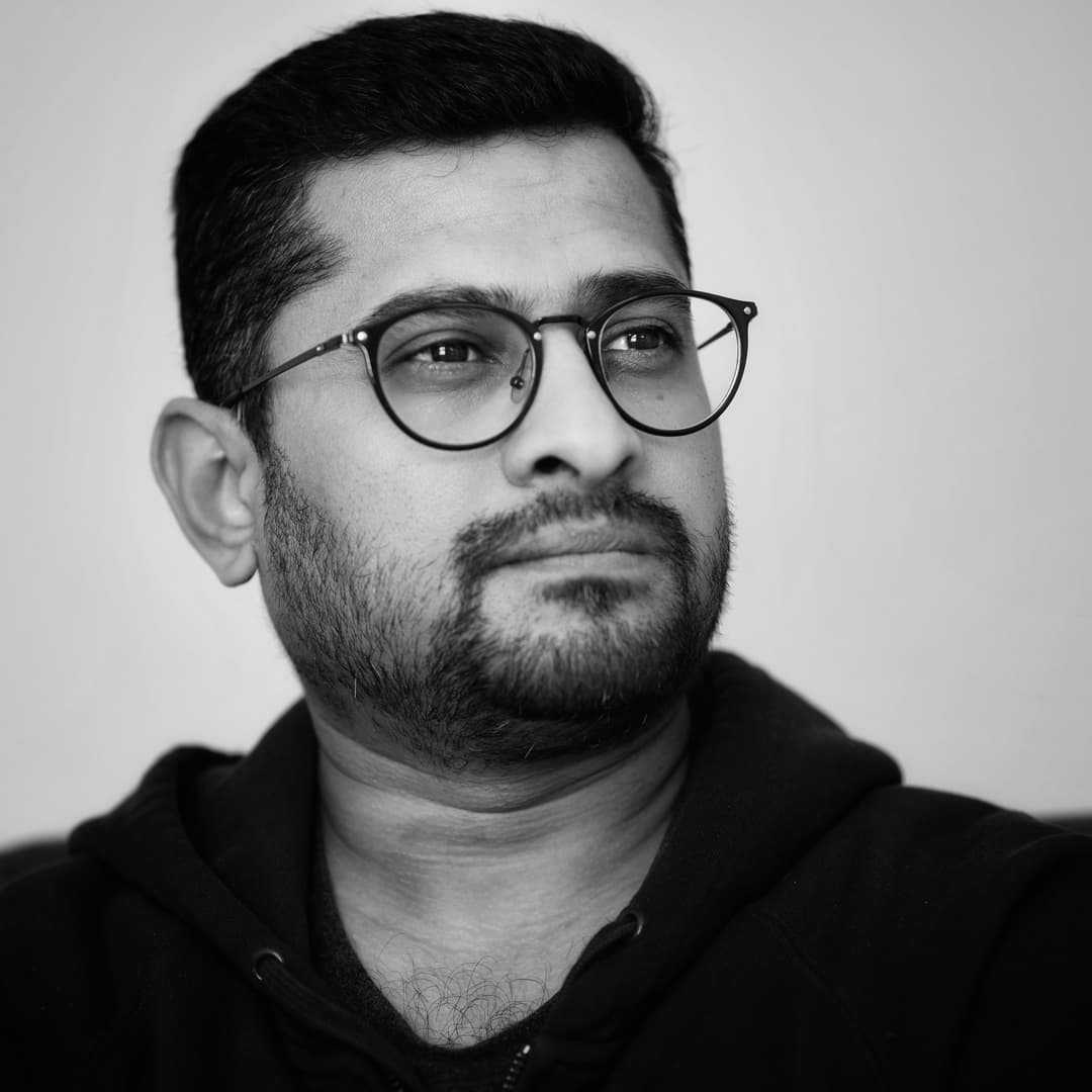 Professional portrait of Vinay Kulkarni